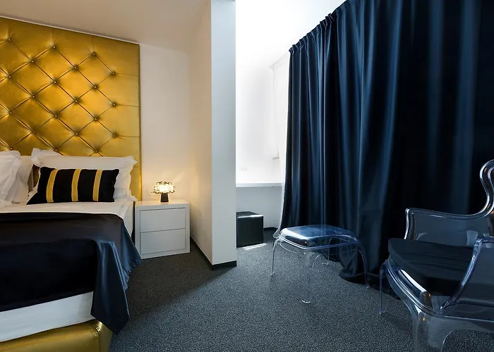 B Gold Luxury Panzió Split