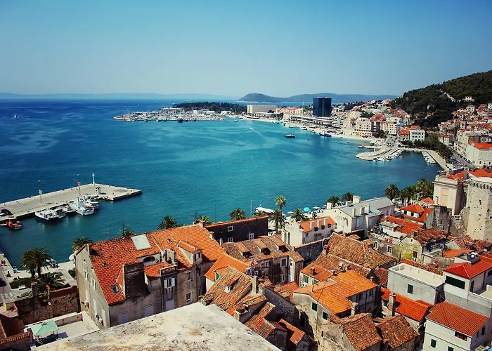 Panzió B Gold Luxury Split