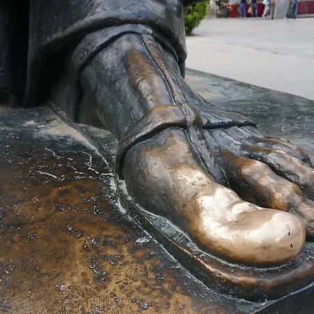 فندق مبيت وإفطار B Gold Luxury 4*