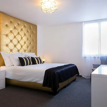 Bed and breakfast B Gold Luxury 4*