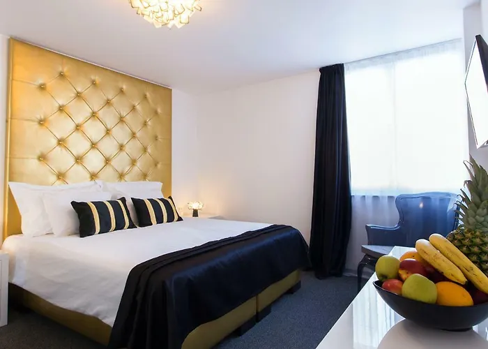 B Gold Luxury 4* Split