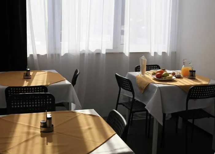 B Gold Luxury Bed & Breakfast